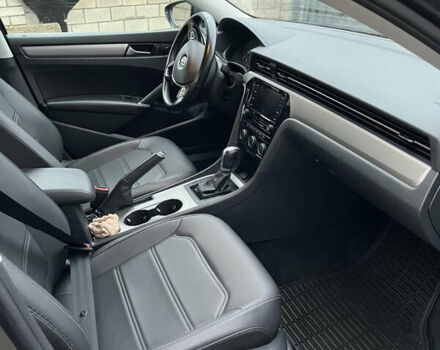 Серый Фольксваген Пассат, объемом двигателя 1.98 л и пробегом 114 тыс. км за 16000 $, фото 10 на Automoto.ua