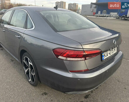 Фольксваген Пассат 2020 в Киеве на Automoto.ua Серый Фольксваген Пассат, объемом двигателя 2 л и пробегом 129 тыс. км за 17999 $, фото 6 на Automoto.ua