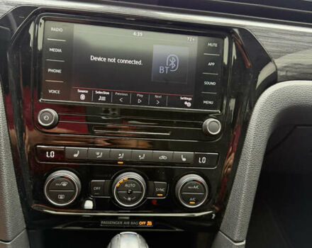 Сірий Фольксваген Пассат, об'ємом двигуна 1.98 л та пробігом 72 тис. км за 17950 $, фото 93 на Automoto.ua