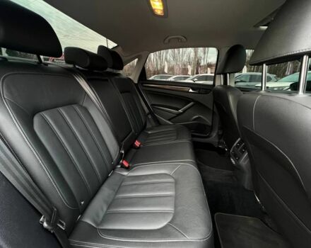 Серый Фольксваген Пассат, объемом двигателя 2 л и пробегом 140 тыс. км за 20400 $, фото 20 на Automoto.ua