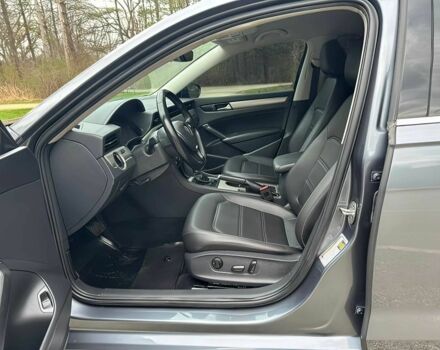 Сірий Фольксваген Пассат, об'ємом двигуна 2 л та пробігом 50 тис. км за 13000 $, фото 9 на Automoto.ua