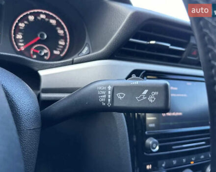 Серый Фольксваген Пассат, объемом двигателя 2 л и пробегом 155 тыс. км за 14999 $, фото 14 на Automoto.ua