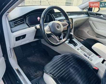 Сірий Фольксваген Пассат, об'ємом двигуна 1.97 л та пробігом 150 тис. км за 26300 $, фото 1 на Automoto.ua