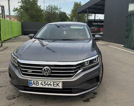 Серый Фольксваген Пассат, объемом двигателя 1.98 л и пробегом 74 тыс. км за 21000 $, фото 4 на Automoto.ua