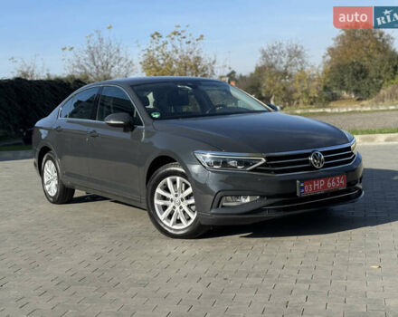 Серый Фольксваген Пассат, объемом двигателя 2 л и пробегом 181 тыс. км за 24900 $, фото 62 на Automoto.ua