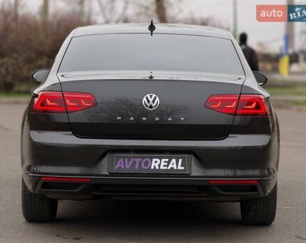 Серый Фольксваген Пассат, объемом двигателя 1.97 л и пробегом 207 тыс. км за 24000 $, фото 36 на Automoto.ua