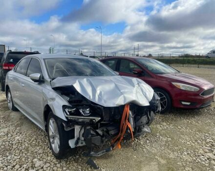 Сірий Фольксваген Пассат, об'ємом двигуна 2 л та пробігом 127 тис. км за 7500 $, фото 1 на Automoto.ua