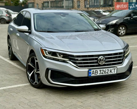 Сірий Фольксваген Пассат, об'ємом двигуна 1.98 л та пробігом 72 тис. км за 17950 $, фото 4 на Automoto.ua