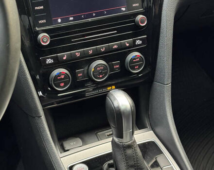 Фольксваген Пассат 2020 в Одессе на Automoto.ua Серый Фольксваген Пассат, объемом двигателя 1.98 л и пробегом 110 тыс. км за 17700 $, фото 14 на Automoto.ua