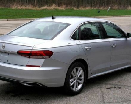 Серый Фольксваген Пассат, объемом двигателя 2 л и пробегом 31 тыс. км за 2800 $, фото 5 на Automoto.ua