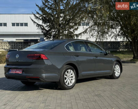 Серый Фольксваген Пассат, объемом двигателя 2 л и пробегом 181 тыс. км за 24900 $, фото 68 на Automoto.ua