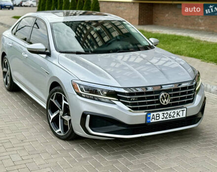 Серый Фольксваген Пассат, объемом двигателя 1.98 л и пробегом 72 тыс. км за 18750 $, фото 34 на Automoto.ua