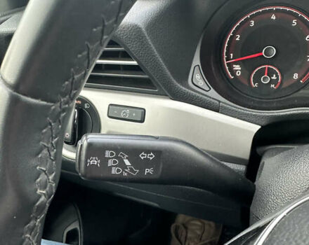 Фольксваген Пассат 2020 в Киеве на Automoto.ua Серый Фольксваген Пассат, объемом двигателя 2 л и пробегом 129 тыс. км за 17999 $, фото 36 на Automoto.ua