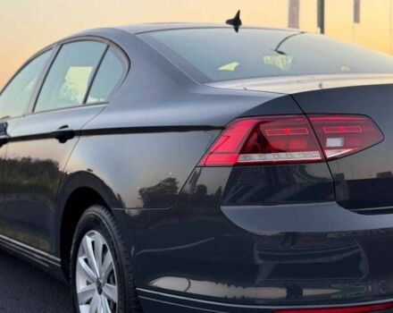 Сірий Фольксваген Пассат, об'ємом двигуна 2 л та пробігом 75 тис. км за 14300 $, фото 9 на Automoto.ua