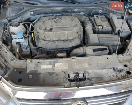 Серый Фольксваген Пассат, объемом двигателя 2 л и пробегом 102 тыс. км за 3800 $, фото 10 на Automoto.ua