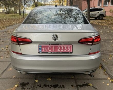 Серый Фольксваген Пассат, объемом двигателя 0 л и пробегом 111 тыс. км за 16999 $, фото 3 на Automoto.ua