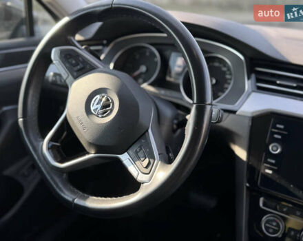 Серый Фольксваген Пассат, объемом двигателя 2 л и пробегом 181 тыс. км за 24900 $, фото 48 на Automoto.ua