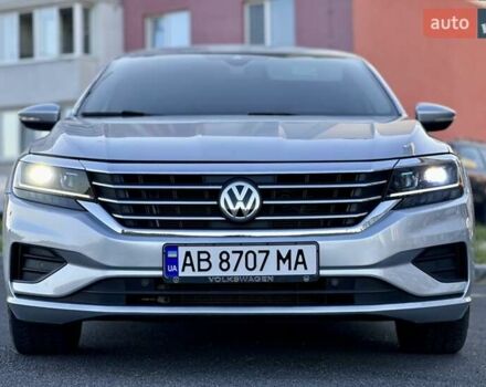 Фольксваген Пассат 2020 в Одессе на Automoto.ua Серый Фольксваген Пассат, объемом двигателя 2 л и пробегом 19 тыс. км за 19300 $, фото 4 на Automoto.ua