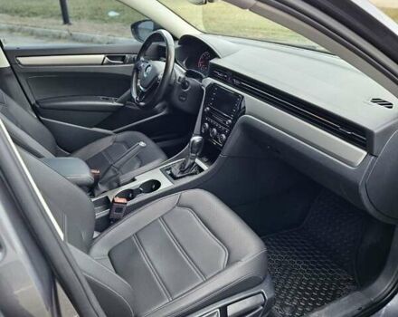 Сірий Фольксваген Пассат, об'ємом двигуна 1.98 л та пробігом 160 тис. км за 16280 $, фото 12 на Automoto.ua