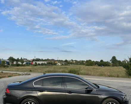 Серый Фольксваген Пассат, объемом двигателя 1.97 л и пробегом 150 тыс. км за 23500 $, фото 6 на Automoto.ua