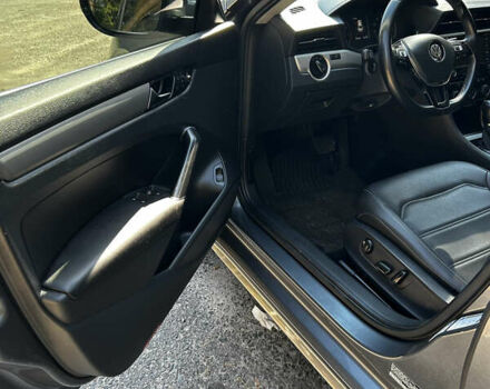 Серый Фольксваген Пассат, объемом двигателя 1.98 л и пробегом 107 тыс. км за 18900 $, фото 13 на Automoto.ua