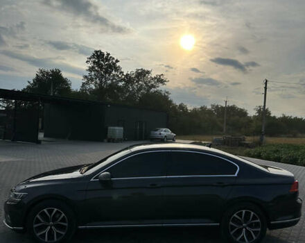 Серый Фольксваген Пассат, объемом двигателя 1.97 л и пробегом 150 тыс. км за 23500 $, фото 5 на Automoto.ua