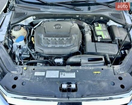 Фольксваген Пассат 2020 в Одессе на Automoto.ua Серый Фольксваген Пассат, объемом двигателя 2 л и пробегом 19 тыс. км за 19300 $, фото 57 на Automoto.ua