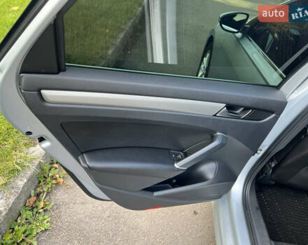 Сірий Фольксваген Пассат, об'ємом двигуна 2 л та пробігом 49 тис. км за 18800 $, фото 19 на Automoto.ua