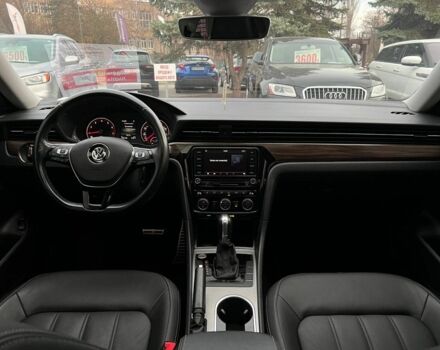 Серый Фольксваген Пассат, объемом двигателя 2 л и пробегом 140 тыс. км за 20400 $, фото 10 на Automoto.ua