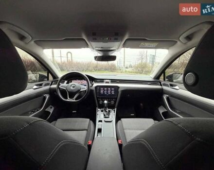 Серый Фольксваген Пассат, объемом двигателя 1.97 л и пробегом 207 тыс. км за 24000 $, фото 88 на Automoto.ua