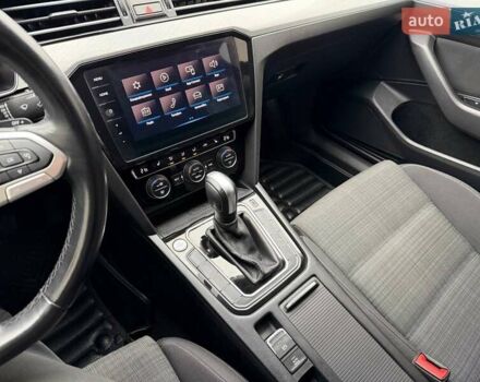 Серый Фольксваген Пассат, объемом двигателя 1.97 л и пробегом 207 тыс. км за 24000 $, фото 109 на Automoto.ua