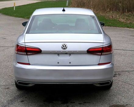 Сірий Фольксваген Пассат, об'ємом двигуна 2 л та пробігом 31 тис. км за 2700 $, фото 4 на Automoto.ua