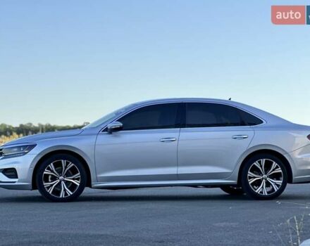 Фольксваген Пассат 2020 в Одессе на Automoto.ua Серый Фольксваген Пассат, объемом двигателя 2 л и пробегом 19 тыс. км за 19300 $, фото 7 на Automoto.ua