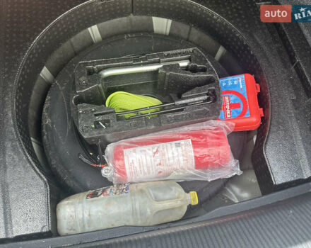 Фольксваген Пассат 2020 в Киеве на Automoto.ua Серый Фольксваген Пассат, объемом двигателя 2 л и пробегом 129 тыс. км за 17999 $, фото 29 на Automoto.ua