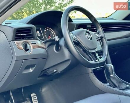 Фольксваген Пассат 2020 в Одессе на Automoto.ua Серый Фольксваген Пассат, объемом двигателя 2 л и пробегом 19 тыс. км за 19300 $, фото 35 на Automoto.ua
