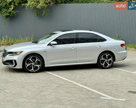 Сірий Фольксваген Пассат, об'ємом двигуна 1.98 л та пробігом 72 тис. км за 17950 $, фото 31 на Automoto.ua