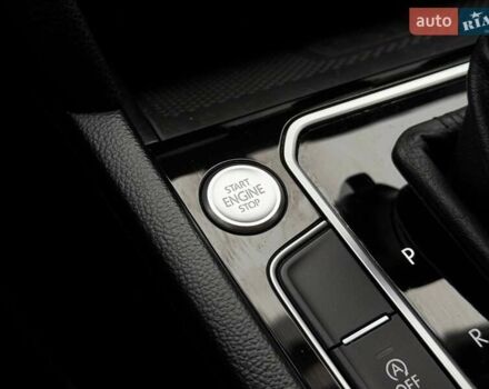 Серый Фольксваген Пассат, объемом двигателя 1.97 л и пробегом 207 тыс. км за 24000 $, фото 134 на Automoto.ua