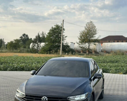 Серый Фольксваген Пассат, объемом двигателя 1.97 л и пробегом 150 тыс. км за 23500 $, фото 2 на Automoto.ua