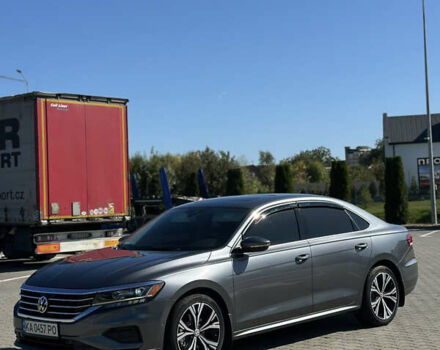 Серый Фольксваген Пассат, объемом двигателя 2 л и пробегом 74 тыс. км за 19800 $, фото 2 на Automoto.ua