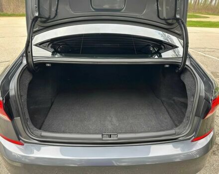 Сірий Фольксваген Пассат, об'ємом двигуна 2 л та пробігом 50 тис. км за 13000 $, фото 13 на Automoto.ua