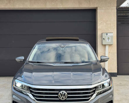 Фольксваген Пассат 2020 в Одессе на Automoto.ua Серый Фольксваген Пассат, объемом двигателя 1.98 л и пробегом 110 тыс. км за 17700 $, фото 1 на Automoto.ua