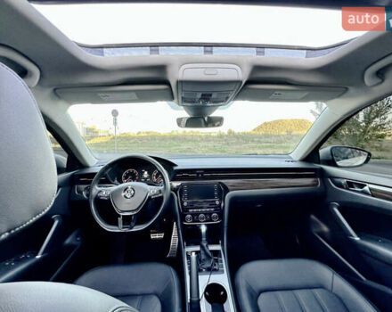 Фольксваген Пассат 2020 в Одессе на Automoto.ua Серый Фольксваген Пассат, объемом двигателя 2 л и пробегом 19 тыс. км за 19300 $, фото 22 на Automoto.ua