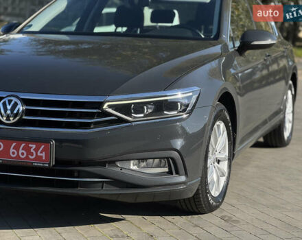 Серый Фольксваген Пассат, объемом двигателя 2 л и пробегом 181 тыс. км за 24900 $, фото 6 на Automoto.ua