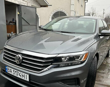 Серый Фольксваген Пассат, объемом двигателя 1.98 л и пробегом 114 тыс. км за 16000 $, фото 2 на Automoto.ua