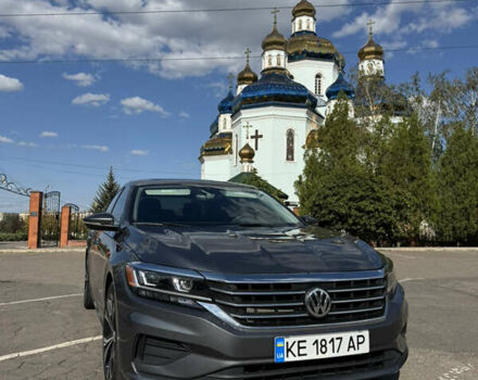 Серый Фольксваген Пассат, объемом двигателя 1.98 л и пробегом 126 тыс. км за 18000 $, фото 2 на Automoto.ua