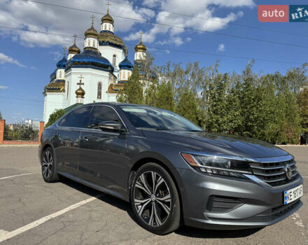 Серый Фольксваген Пассат, объемом двигателя 1.98 л и пробегом 126 тыс. км за 18000 $, фото 6 на Automoto.ua