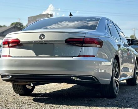 Фольксваген Пассат 2021 в Львове на Automoto.ua Серый Фольксваген Пассат, объемом двигателя 2 л и пробегом 15 тыс. км за 8900 $, фото 6 на Automoto.ua