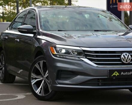 Фольксваген Пассат 2021 у Києві на Automoto.ua Сірий Фольксваген Пассат, об'ємом двигуна 1.98 л та пробігом 103 тис. км за 19800 $, фото 1 на Automoto.ua