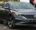 Фольксваген Пассат 2021 у Києві на Automoto.ua Сірий Фольксваген Пассат, об'ємом двигуна 1.98 л та пробігом 103 тис. км за 19800 $, фото 1 на Automoto.ua