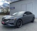 Фольксваген Пассат 2021 в Белой Церкве на Automoto.ua Серый Фольксваген Пассат, объемом двигателя 2 л и пробегом 124 тыс. км за 15300 $, фото 3 на Automoto.ua